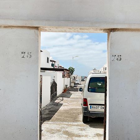 Habitaciones Privadas Cerca De La Playa Y Aeropuerto En Casa Compartida Con Otros Huespedes Playa Honda  Esterno foto