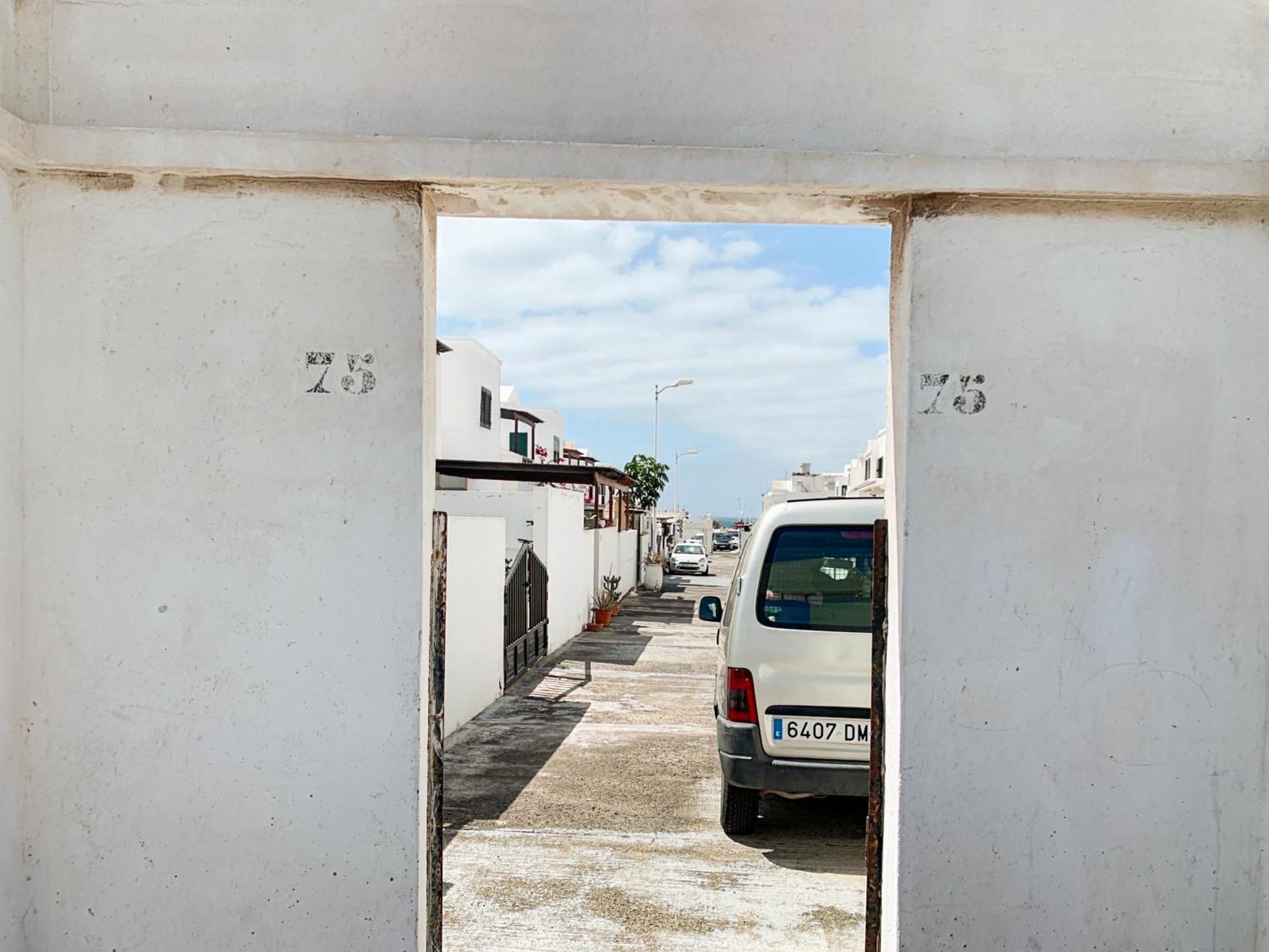 Habitaciones Privadas Cerca De La Playa Y Aeropuerto En Casa Compartida Con Otros Huespedes Playa Honda  Esterno foto